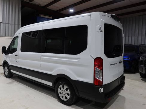 Used 2023 Ford Transit 350 XLT RWD image 3