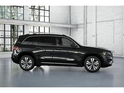 New 2026 Mercedes-Benz GLB 250 4MATIC image 15