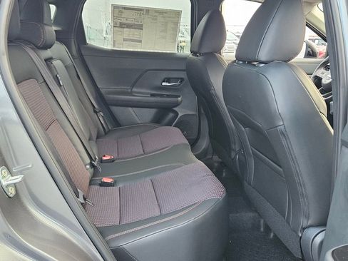 New 2026 Nissan Kicks SR image 14