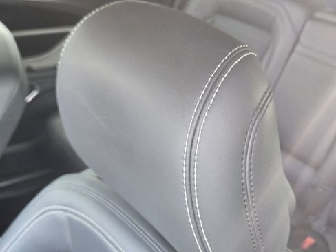 Used 2024 Lincoln Nautilus Reserve w/ Equipment Group 202A image 16