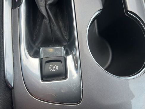 Used 2023 Chevrolet Malibu LT image 24