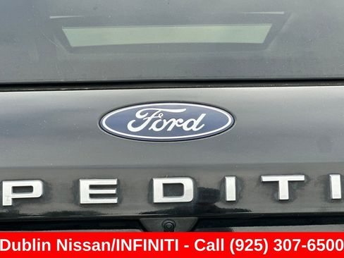 Used 2025 Ford Expedition Max Platinum AWD/4WD image 49