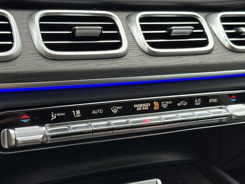 New 2026 Mercedes-Benz GLS 450 4MATIC image 21