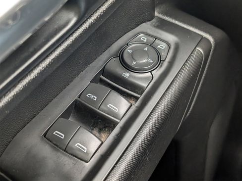 Used 2023 Chevrolet Silverado 2500 Custom w/ Infotainment Package image 11