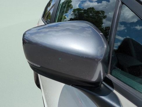 Used 2024 Subaru Crosstrek 2.5i Limited w/ Crosstrek Mirror Package AWD/4WD image 11