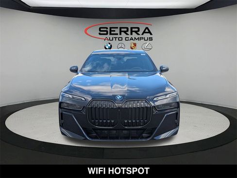 New 2026 BMW i7 xDrive60 image 8