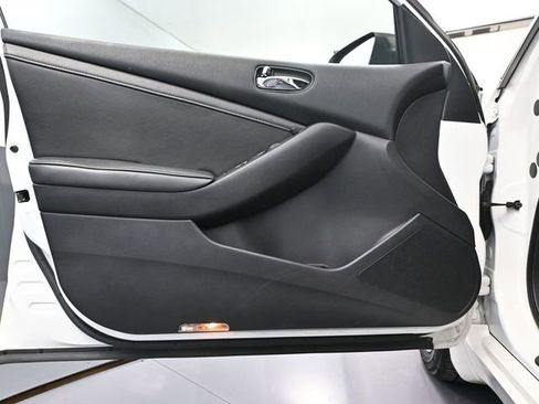 Used 2012 Nissan Altima 3.5 SR w/ Sport Pkg image 17