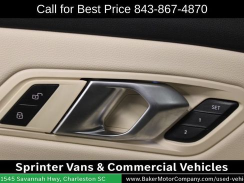 Used 2025 BMW 330i Sedan w/ Premium Package RWD image 18