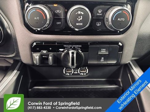 Used 2021 RAM 1500 Big Horn image 26