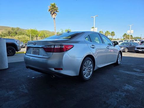 Used 2014 Lexus ES 350 w/ Premium Package FWD image 8