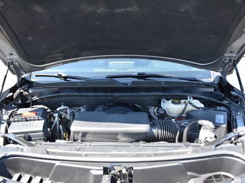 Used 2021 Chevrolet Tahoe Z71 w/ Rear Media and Nav Package image 18