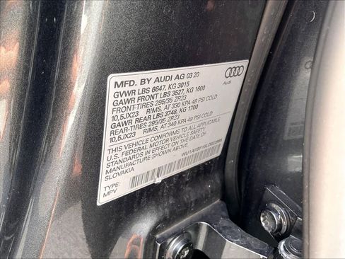 Used 2020 Audi RS Q8 w/ Carbon Optic Package image 34