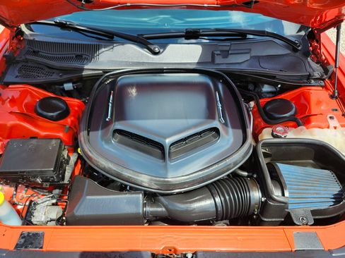 Used 2016 Dodge Challenger R/T Plus RWD image 36