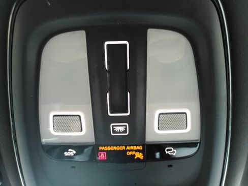 Used 2024 Volvo S60 B5 Plus w/ Climate Package FWD image 54