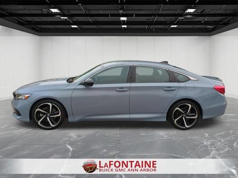 Used 2022 Honda Accord Sport image 5