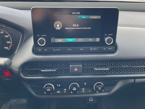 Used 2024 Honda HR-V LX image 29