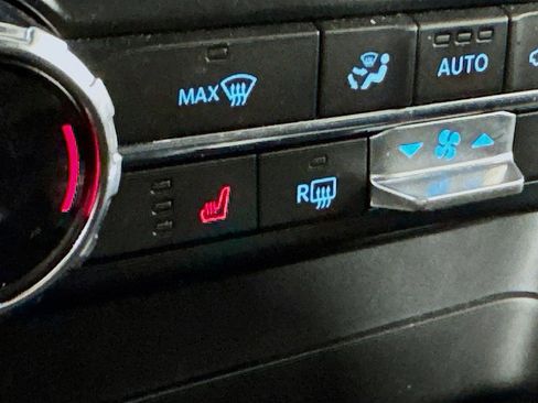 Used 2022 Ford F150 XLT w/ Equipment Group 302A High image 21