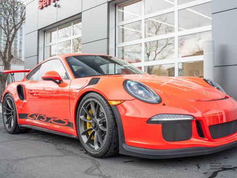 Used 2016 Porsche 911 GT3 RS image 9