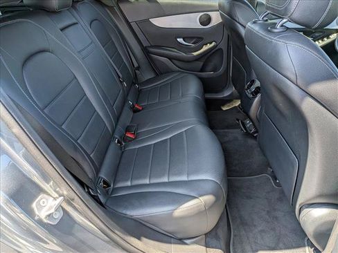 Used 2019 Mercedes-Benz GLC 350e 4MATIC image 19