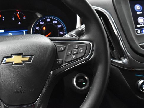 Used 2024 Chevrolet Equinox LT w/ LPO, Floor Liner Package FWD image 11