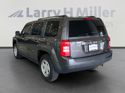 Used 2017 Jeep Patriot Sport w/ Power Value Group image 3