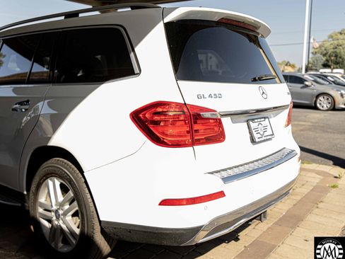 Used 2016 Mercedes-Benz GL 450 4MATIC w/ Premium I Package image 13