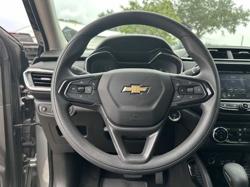 Certified 2023 Chevrolet TrailBlazer LT w/ Convenience Package FWD image 20
