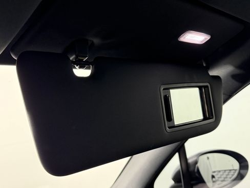 Certified 2022 Porsche Cayenne image 28