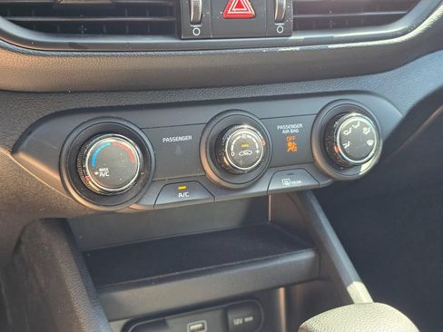 Used 2023 Kia Forte LXS FWD image 21