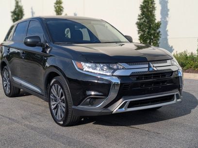 Used 2020 Mitsubishi Outlander ES