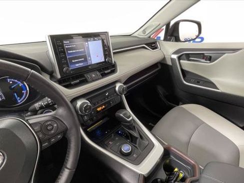 Certified 2020 Toyota RAV4 Limited AWD/4WD image 22