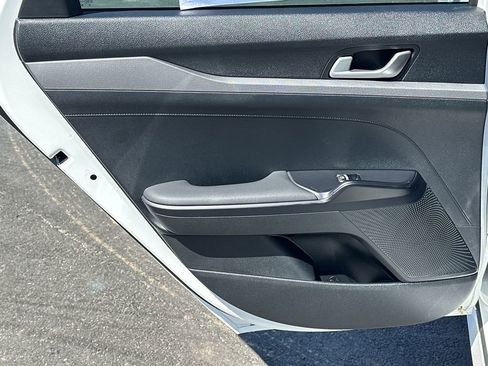 New 2026 Kia K5 LXS image 22