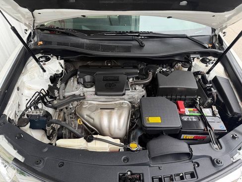 Used 2013 Toyota Camry LE FWD image 26