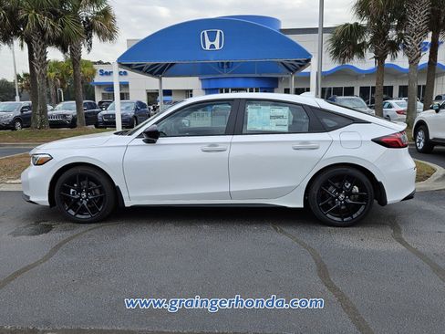 Used 2025 Honda Civic Sport image 2