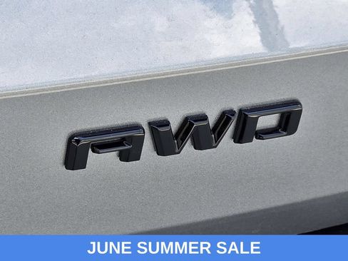 Used 2026 Chevrolet Traverse Z71 w/ Driver Confidence Package AWD/4WD image 48
