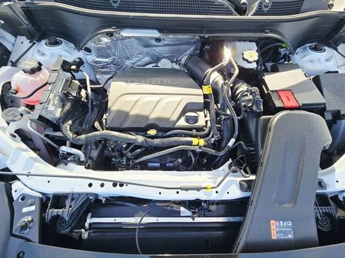 New 2026 Chevrolet Trax ACTIV w/ Driver Confidence Package FWD image 14