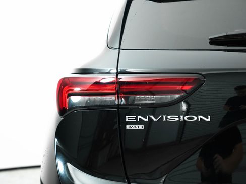 Used 2023 Buick Envision Essence image 11
