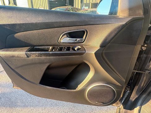 Used 2013 Chevrolet Cruze LT w/ All-Star Edition image 32