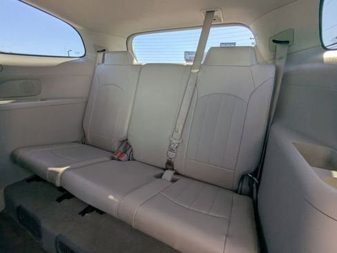 Used 2017 Buick Enclave Premium image 14