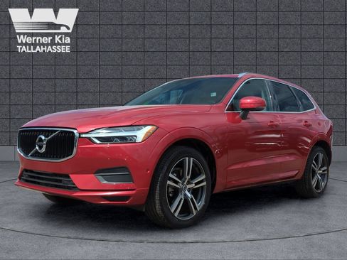 Used 2019 Volvo XC60 T5 Momentum w/ Premium Package image 1