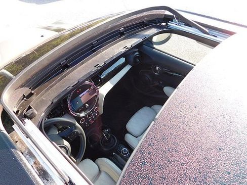 Used 2023 MINI Cooper S image 7