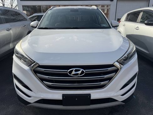 Used 2017 Hyundai Tucson Limited image 4