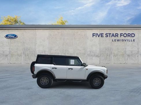 Certified 2024 Ford Bronco Badlands AWD/4WD image 9