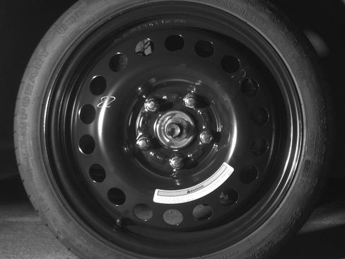 Used 2025 Nissan Sentra SV image 10