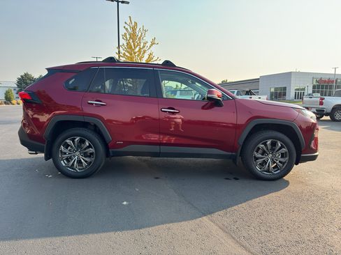 Used 2023 Toyota RAV4 Limited AWD/4WD image 3