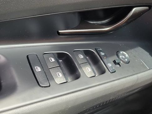 New 2026 Hyundai Elantra Sport FWD image 17