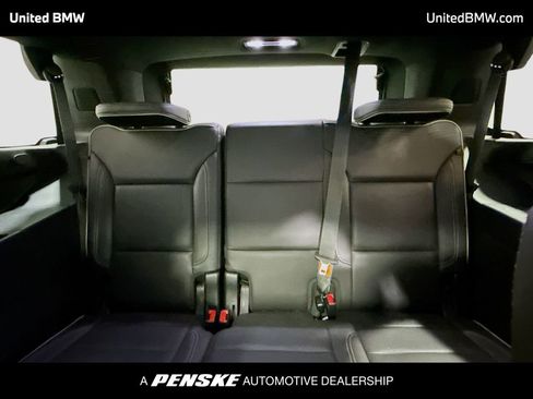 Used 2021 GMC Yukon SLT w/ SLT Luxury Plus Package image 13