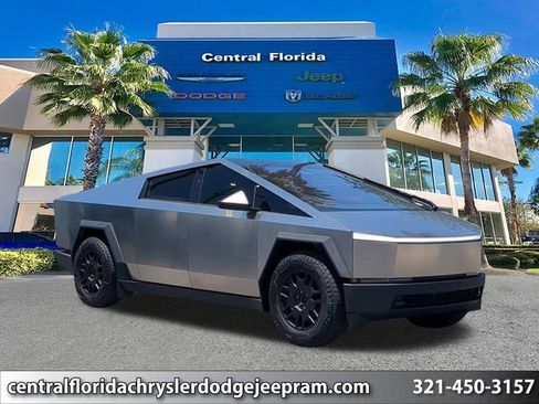 Used 2024 Tesla Cybertruck AWD Crew Cab image 1