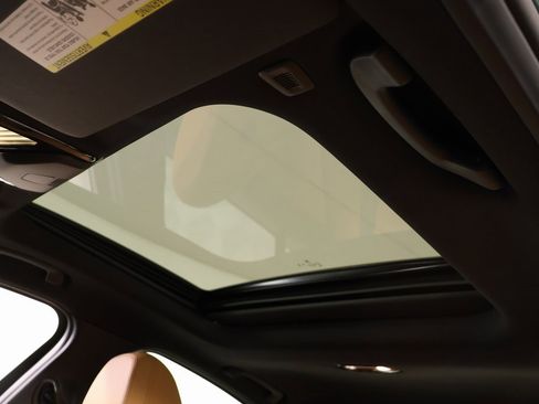 New 2026 BMW 330i xDrive Sedan w/ M Sport Package image 15