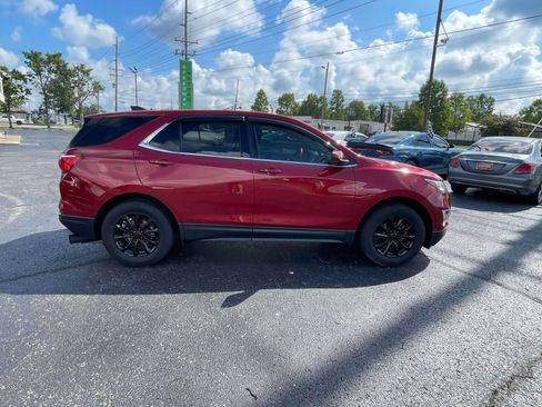 Used 2018 Chevrolet Equinox LT FWD image 9